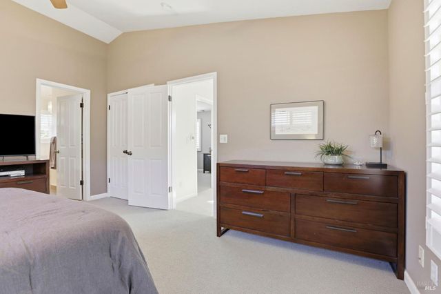 6 Gothic Dr, Novato, CA 94947