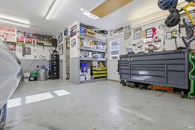 6 Gothic Dr, Novato, CA 94947