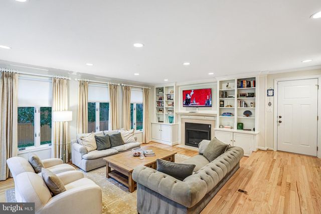 1504 WAKE FOREST DR, Alexandria, VA 22307