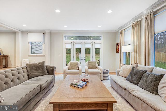 1504 WAKE FOREST DR, Alexandria, VA 22307