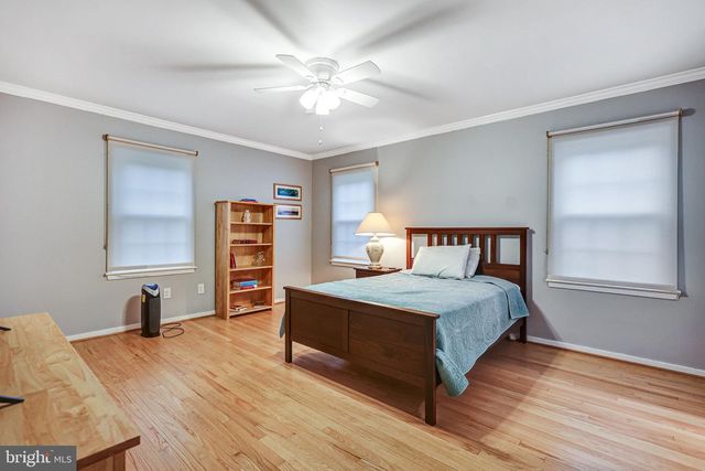 1504 WAKE FOREST DR, Alexandria, VA 22307