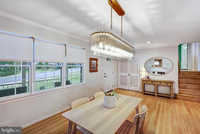 1504 WAKE FOREST DR, Alexandria, VA 22307