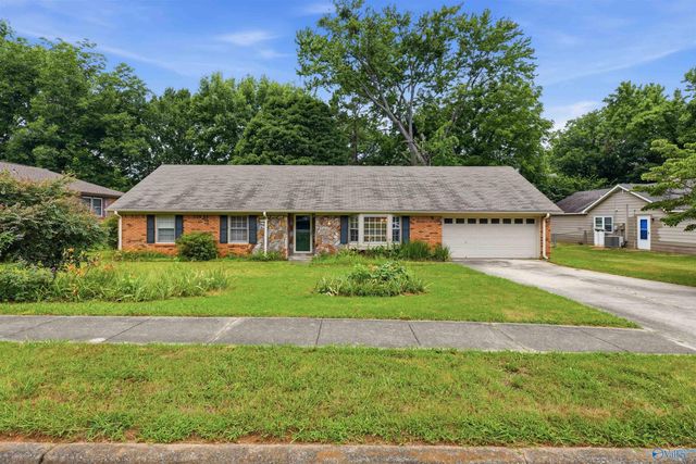 13014 Coys Drive SE, Huntsville, AL 35803