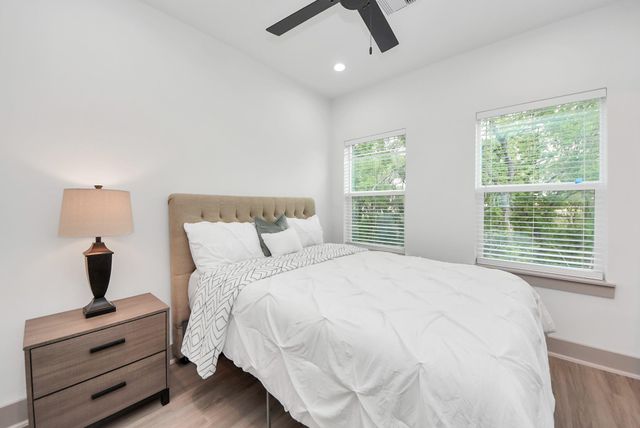 5307 Kindred Garden Lane, Houston, TX 77091