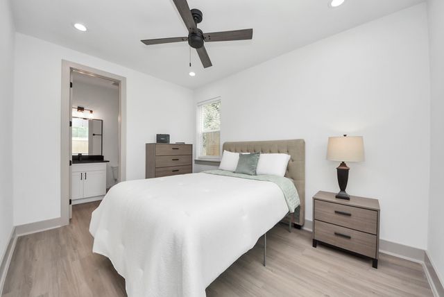 5307 Kindred Garden Lane, Houston, TX 77091