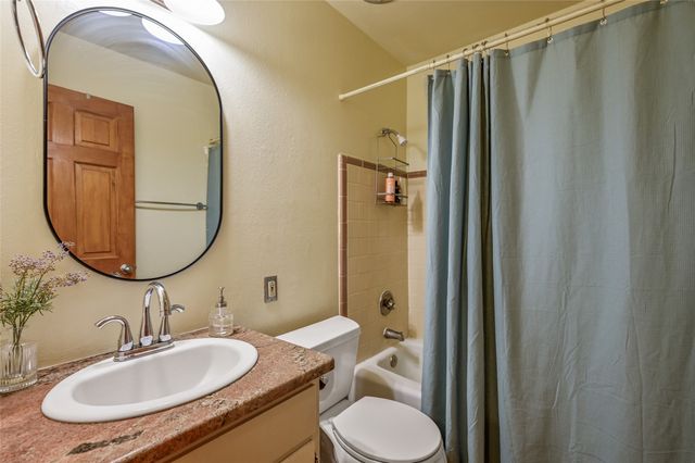 2904 Calle Princesa Juana, Santa Fe, NM 87507