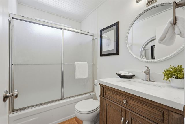 4010 Knoll Top Ct, Carmichael, CA 95608