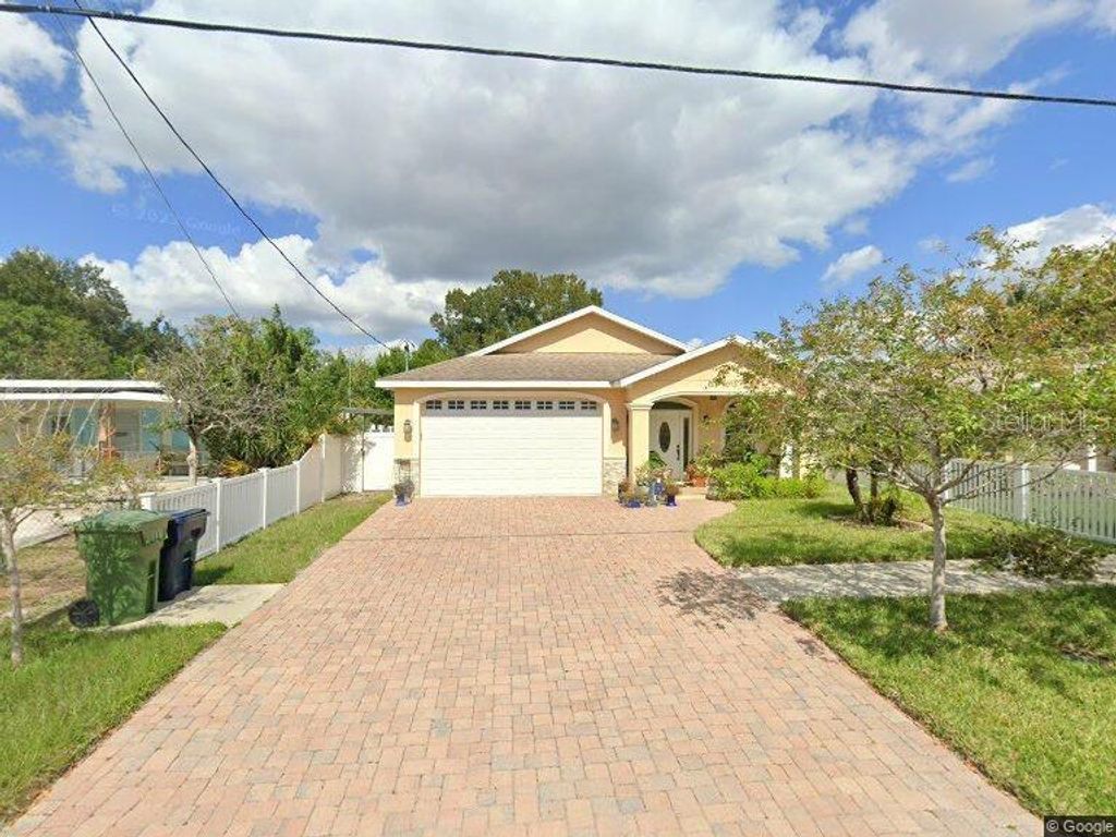 3013 W LEROY STREET, Tampa, FL 33607