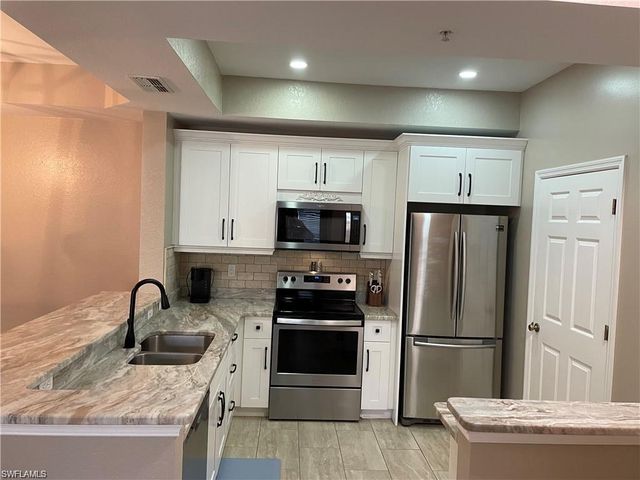 9025 Colby DR 2113, Fort Myers, FL 33919