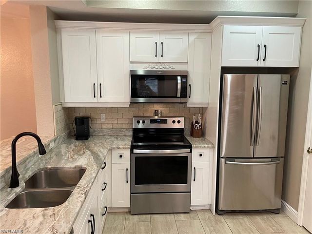 9025 Colby DR 2113, Fort Myers, FL 33919