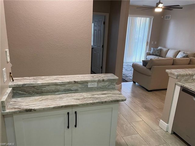 9025 Colby DR 2113, Fort Myers, FL 33919