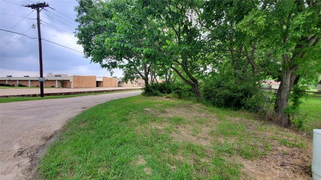 108 Fm 316 S, Eustace, TX 75124