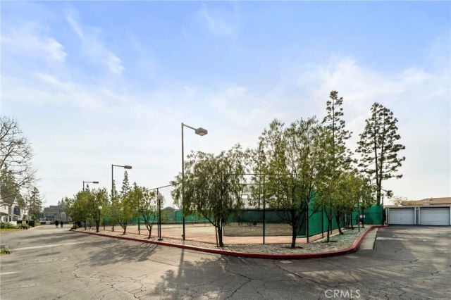 202 Evergreen Court, Azusa, CA 91702