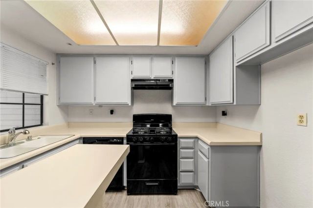 202 Evergreen Court, Azusa, CA 91702