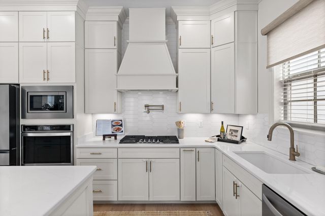 1801 Emmeline Way, Hixson, TN 37343