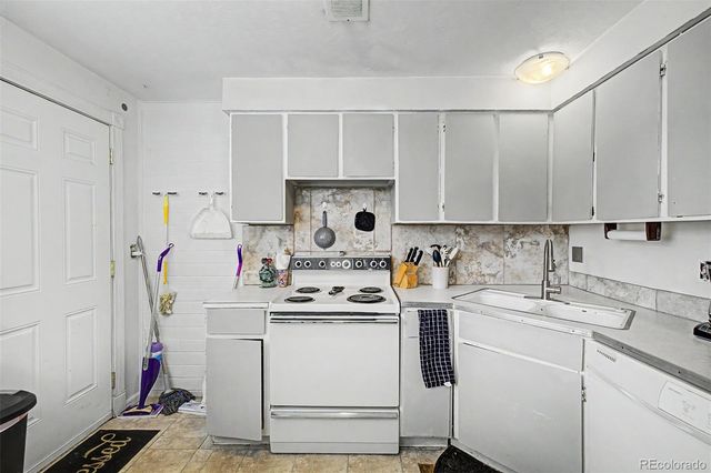 6550 W 14th Avenue 3, Lakewood, CO 80214
