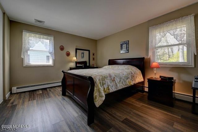 123 Columbine Circle, Toms River, NJ 08755