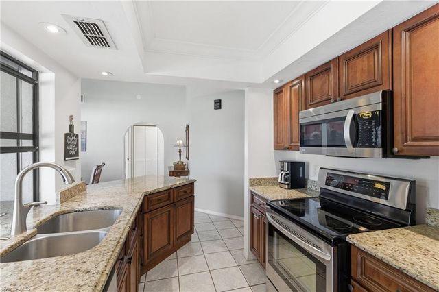 3815 5th PL, Cape Coral, FL 33914