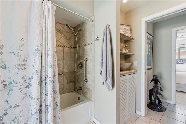 3815 5th PL, Cape Coral, FL 33914