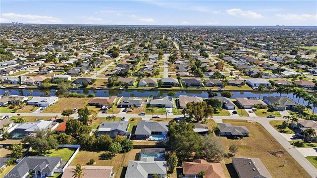 3815 5th PL, Cape Coral, FL 33914