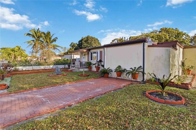380 NW 133rd Street, North Miami, FL 33168