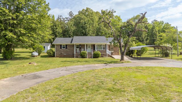 1134 Billy Nance Hwy, Waynesboro, TN 38485