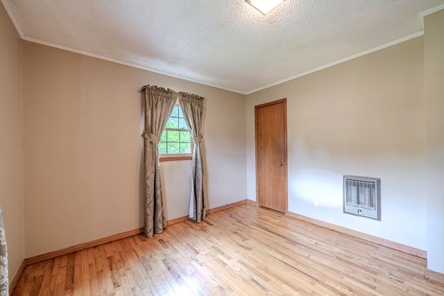 1134 Billy Nance Hwy, Waynesboro, TN 38485