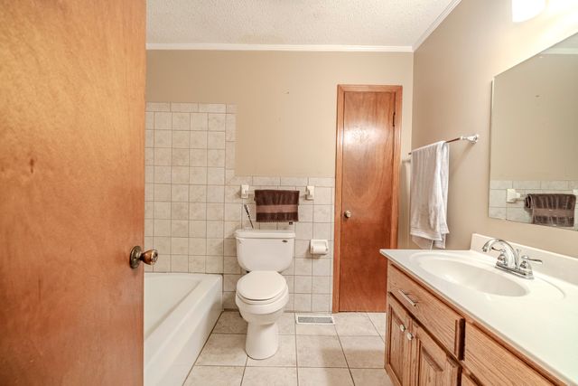 1134 Billy Nance Hwy, Waynesboro, TN 38485