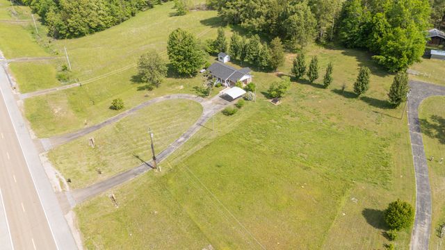 1134 Billy Nance Hwy, Waynesboro, TN 38485