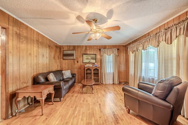 1134 Billy Nance Hwy, Waynesboro, TN 38485