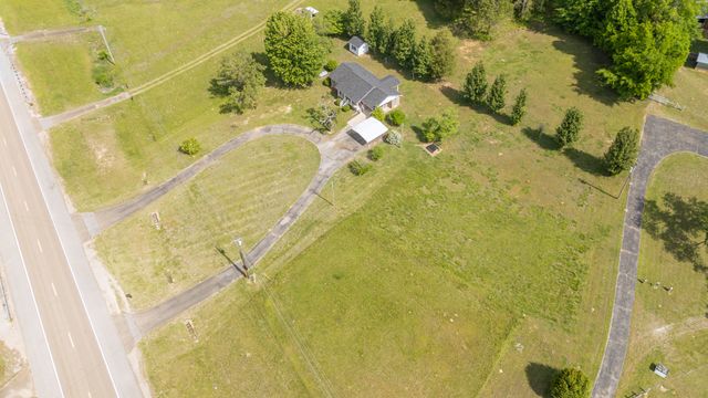 1134 Billy Nance Hwy, Waynesboro, TN 38485
