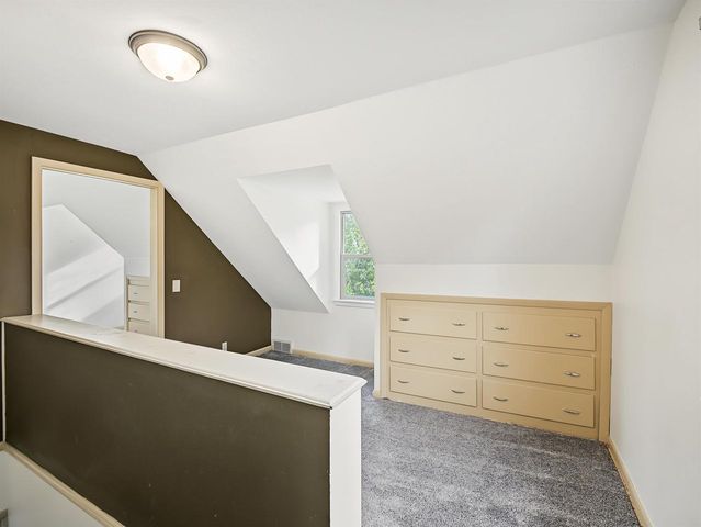 522 S MIDVALE Boulevard, Madison, WI 53711