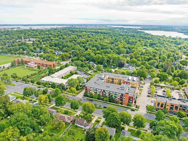 522 S MIDVALE Boulevard, Madison, WI 53711