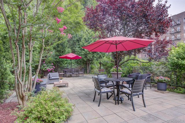 118-17 Union Turnpike 11J, Forest Hills, NY 11375
