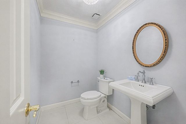 2125 Tipperary Drive, Pearland, TX 77581