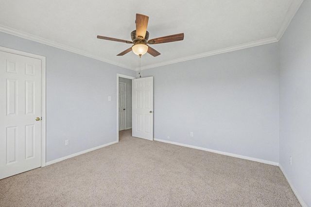 2125 Tipperary Drive, Pearland, TX 77581