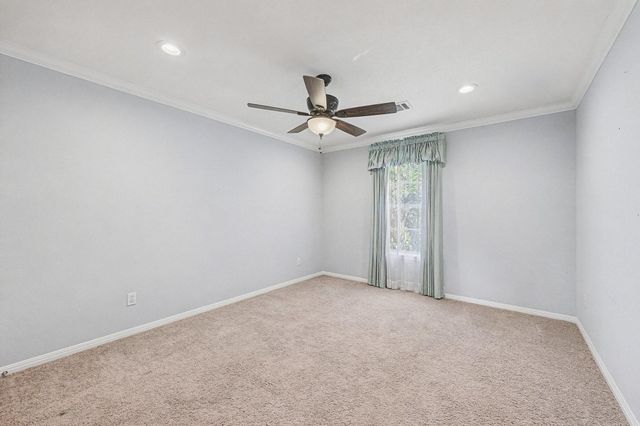 2125 Tipperary Drive, Pearland, TX 77581