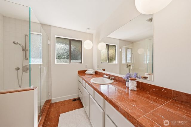 10248 Richwood Avenue NW, Seattle, WA 98177