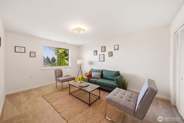 10248 Richwood Avenue NW, Seattle, WA 98177