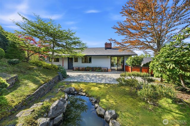 10248 Richwood Avenue NW, Seattle, WA 98177