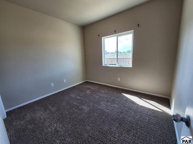 2440 W 19th St, Pueblo, CO 81003