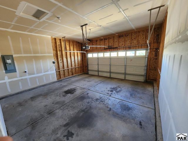 2440 W 19th St, Pueblo, CO 81003