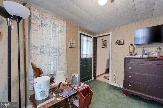 945 MAPLE ST, Lititz, PA 17543