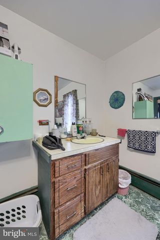945 MAPLE ST, Lititz, PA 17543