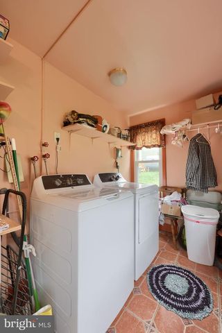 945 MAPLE ST, Lititz, PA 17543
