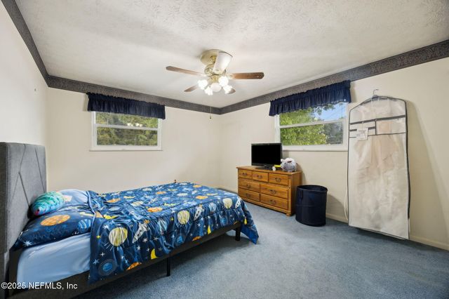 11535 RENNE Drive, Jacksonville, FL 32218