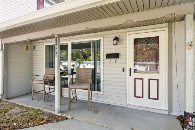 11535 RENNE Drive, Jacksonville, FL 32218