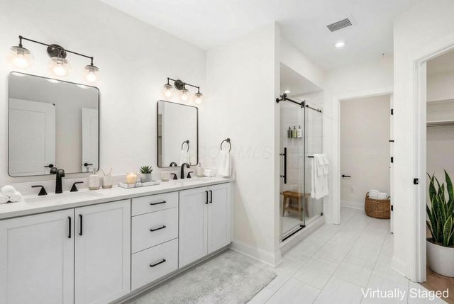 5189 Highpointe Lakes Drive, 8304, Westerville, OH 43081