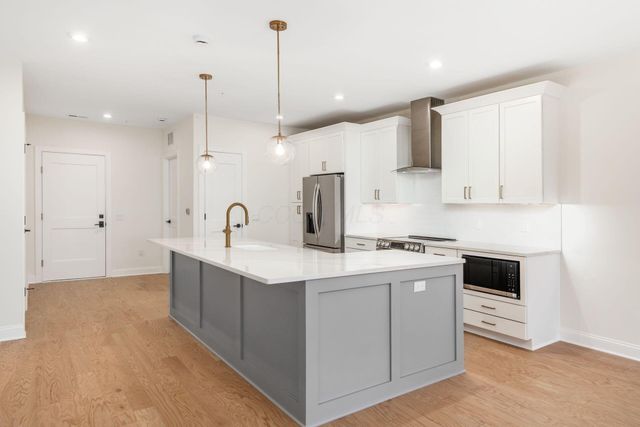 5189 Highpointe Lakes Drive, 8304, Westerville, OH 43081