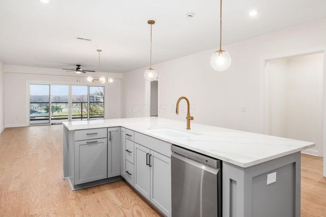 5189 Highpointe Lakes Drive, 8304, Westerville, OH 43081